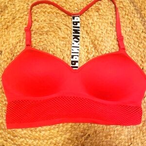 VS sports bra